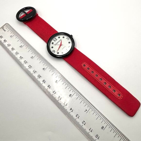 Red Contrast Watch - Picture 3 of 3